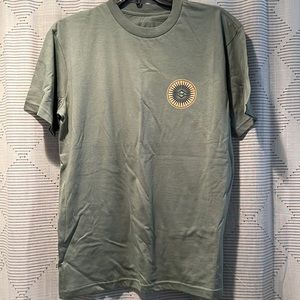 NWT Men’s t-shirt Billabong